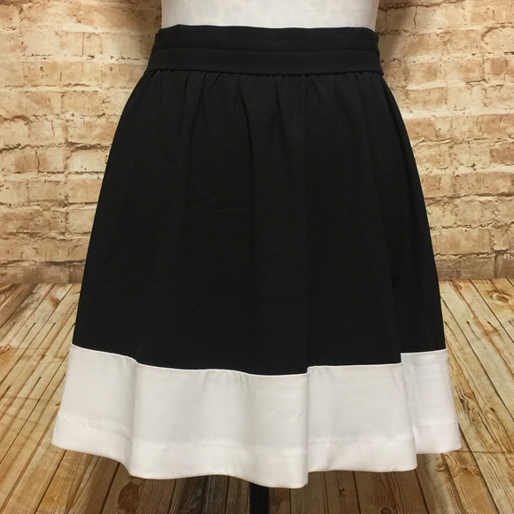 Victoria’s Secret Colorblock Full Skirt - Picture 2 of 7